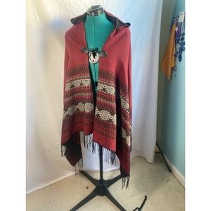Young USA one size Red Tribal Cloak